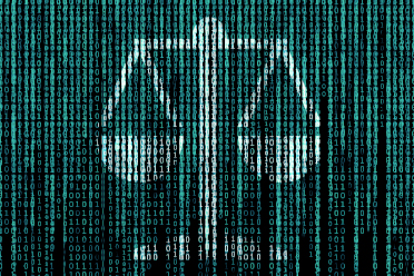 Illustration Datenschutz: Waage als Symbol für Recht mit binärem Code 